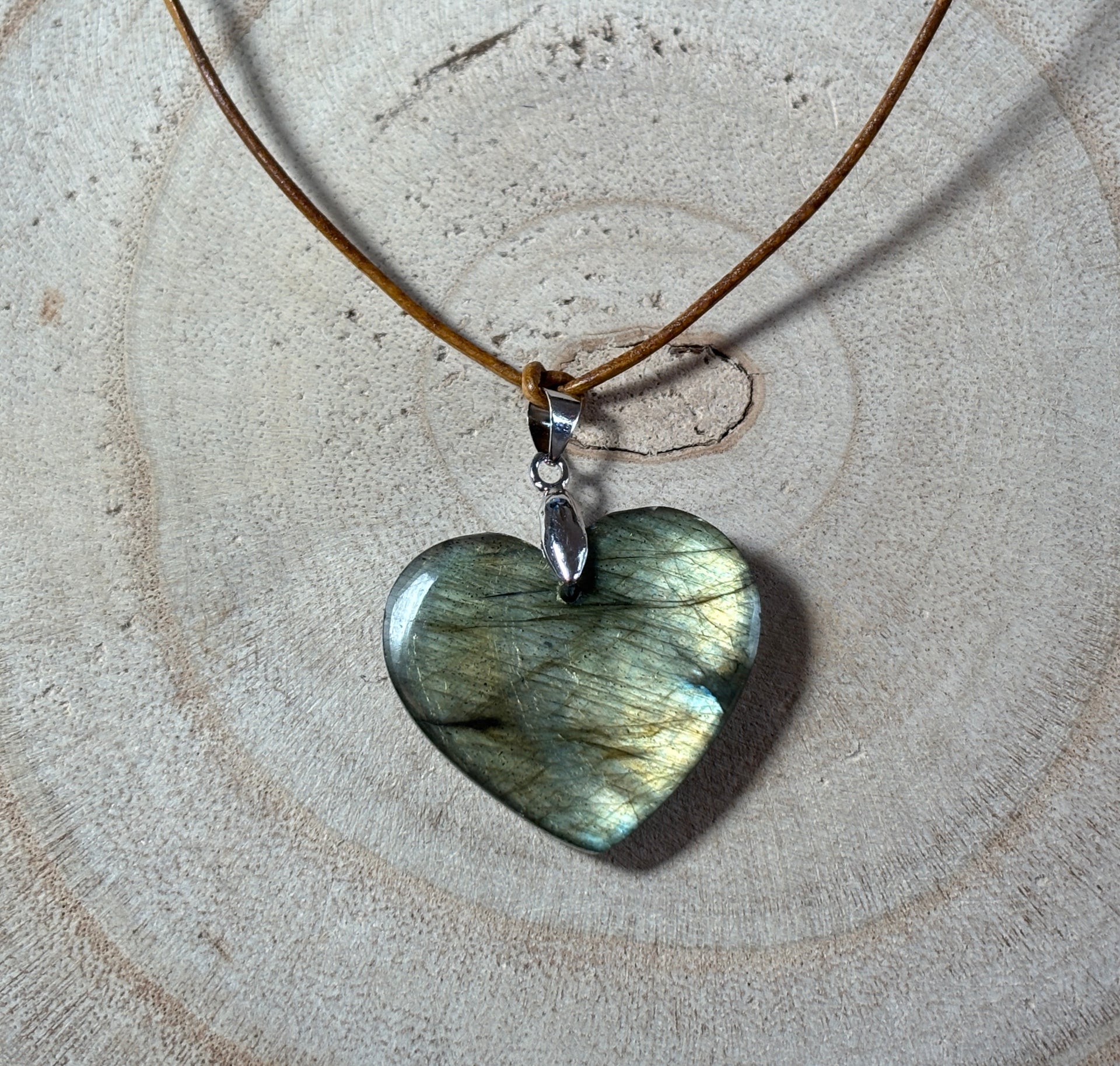 Heart Pendant in Labradorite.. Green Hues